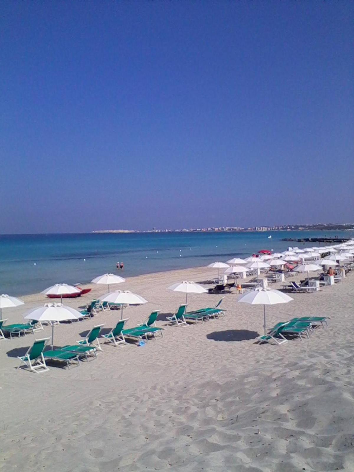 Villetta Dei Fiori, Vicino Spiaggia Di Punta Pizzo Галиполи Екстериор снимка